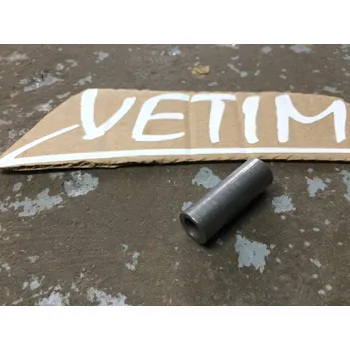 Příslušenství ke kotli Vetim DUO distanční trubka 40mm 4-7čl./VULCANUS/pro upevnění izolace horních dvířek