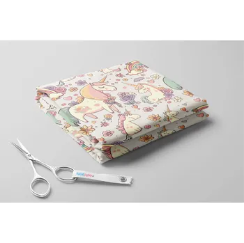 Fleece antipilling, Zamilovaní jednorožci 1 Barva: Krémová