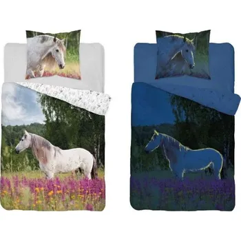 Povlečení DETEXPOL Povlečení Kůň na louce svítící 140-200, 70-80 > varianta 01 - Kůň na louce svítící Barva: 01 - Kůň na louce svítící