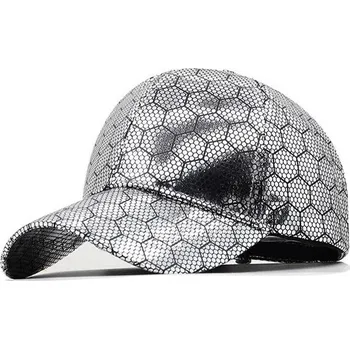 Kšiltovka Dámská lesklá kšiltovka s geometrickým vzorem Stříbrná Ang-e 23092701365710503s2