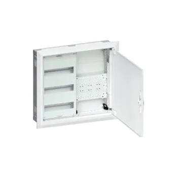 Rozvaděč Hager FWU32K2 Rozvaděč zapuštěný FWU IP30, tř. ochr.II, multimediální, 550x550x112, 36 mod. + MP, plné dveře