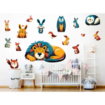 Samolepící dekorace Spící lev a zvířátka samolepky na zeď arch 45 x 35 cm