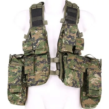 Pánská vesta Taktická BW vesta Digital Woodland (Vynikající nylonová taktická vesta s 12 úložnými kapsami v maskování používaném Americkou Armádou.)