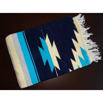 Přehoz na lůžko Kobereček/přehoz vlna (maxi, vzor, modrá)