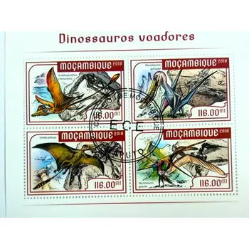 Poštovní známka Aršík Mozambik - dinosauři