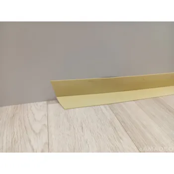 soklová lišta Obvodová podlahová lišta PVC měkčená 495 - světle žlutá