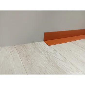 soklová lišta Fatra - Česká republika Obvodová podlahová lišta PVC měkčená 302 - cihlová 30 x 1.5 mm Cihlová