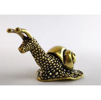 Hlemýžď pro štěstí - Mosazní - Malá roztomilá dekorace. Odstín mosaz. (Slimáček pro štěstí 1ks)