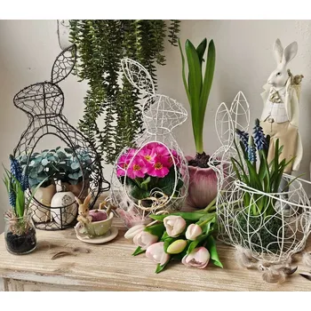 Bytová dekorace Bílý dekorační drátěný košík ve tvaru králíka - 20*12*24 cm