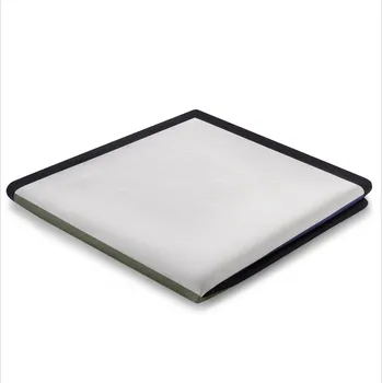 Látkový kapesník Elegio | Oboustranný modrý hedvábný kapesníček do saka ve 4 odstínech s puntíky - Trendhim