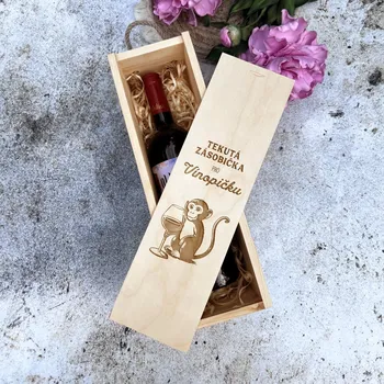 Dárková krabička Dřevia Dřevěná krabička na víno - Tekutá zásobička pro Vínopičku Dřevitá výplň ZDARMA