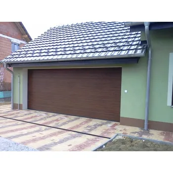 Garážová vrata Hörmann 2500 x 2250 sekční garážová vrata RenoMatic Decocolor dřevodekory zlatý dub, tmavý dub, noční dub Night Oak + pohon vč 2 kusů ovladačů Barvy: Night Oak