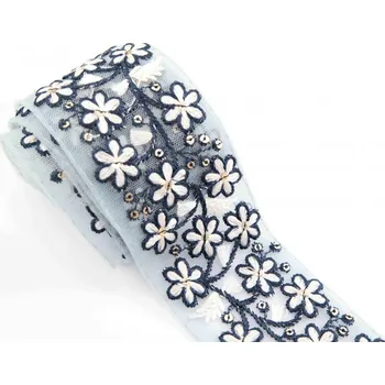Stuha Luxusní vyšívaný prýmek s květinami na tylu - šíře 5 cm
