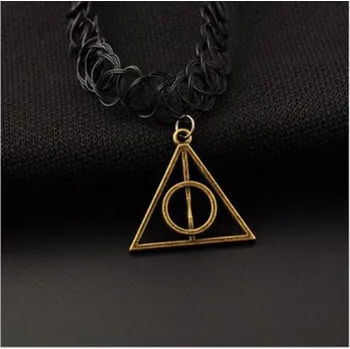 Přívěsek Přívěšek Harry Potter bronzový s černým elastickým řetízkem