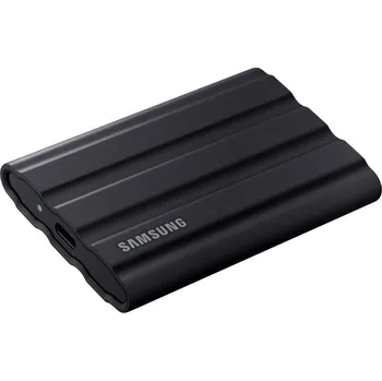 Externí pevný disk SAMSUNG Portable SSD T7 Shield 4TB / USB 3.2 Gen 2 / USB-C / Externí / Černý
