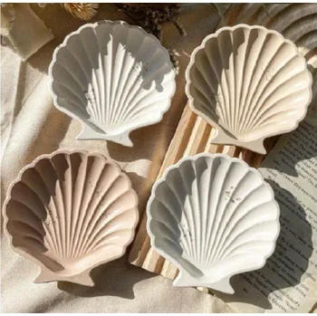 Silikonová forma - mistička Mušle plochá 105 x 105 x 20 mm