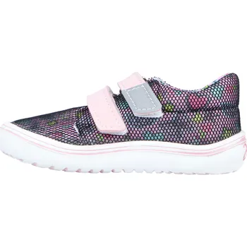 Dětská treková obuv Jonap B7 v srdíčka SLIM Velikost: 28