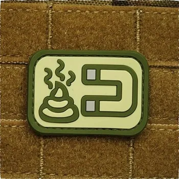 Nášivka JACKETS TO GO Nášivka SHIT MAGNET plast ZELENÁ