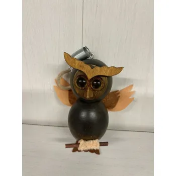 Dřevěná hračka Dřevotéka - Dřevěná sova na pružině - tmavě hnědá Dřevěná sova na pružině - tmavě hnědá