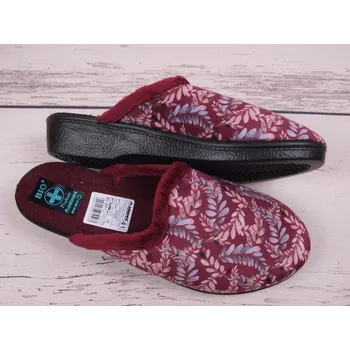 Dámské pantofle Dámské pantofle přezůvky ADANEX bio 28258 vínové s barevnými lístky uzavřená špička velikost: 38