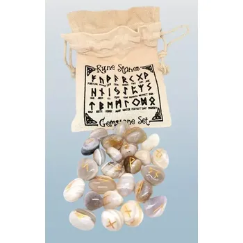 Runové kameny z achátu se sáčkem