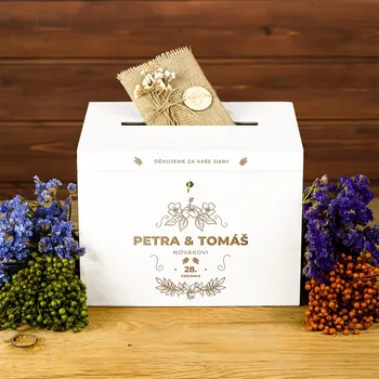 Úložný box Dřevia Bílá svatební truhla na přání – Květiny s iniciály novomanželů