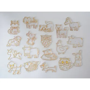 Výtvárné potřeby Plastové podklady pro barvy na sklo 8 cm - I kočka s klubíčkem