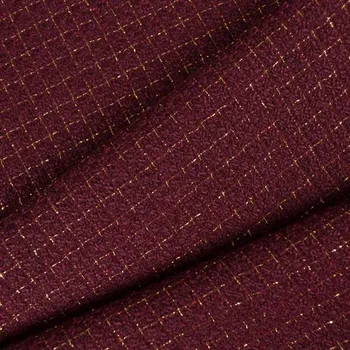 Kostýmovka se zlatým lurexem bordó