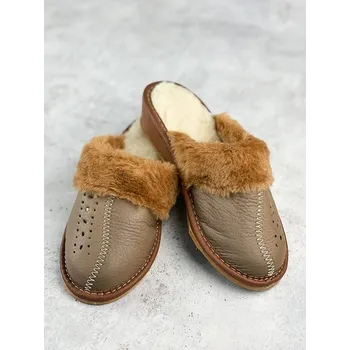 Dámské pantofle Dámské kožené papuče model 38 šedé prošívané podpatek, VELIKOST 37