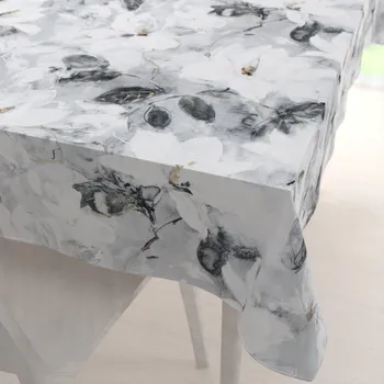 ubrus Sametový obdélníkový ubrus Tamara TMR-006 Designové květiny na šedém 50x100 cm