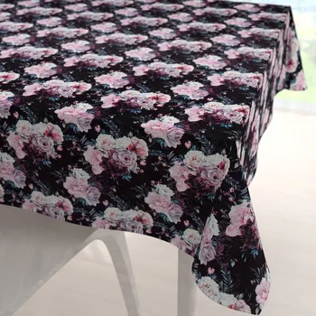 ubrus Sametový čtvercový ubrus Tamara TMR-011 Květiny na černém 40x40 cm