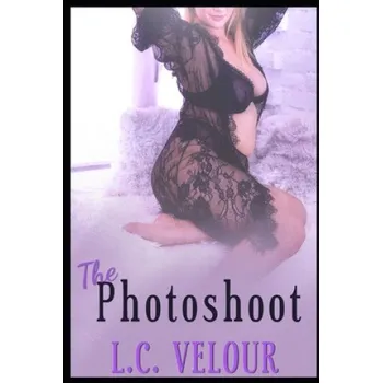 The Photoshoot: Seduced by Jacob's Mom the Curvy BBW MILF – L. C. Velour (EN)