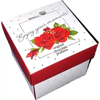 Bonboniéra Čokoládové pralinky CUBE Born&syn 125 g s lískooříškovým krém (Čokoládové Italské pralinky plněné lískooříškovým krémem v romantické bonboniéře s červenou růží 125 g)