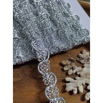Krajka Leonský prýmek obloučky barva stříbrná