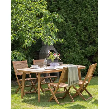 Zahradní nábytek Sada 4 zahradních skládacích dřevěných židlí světle hnědé certifikované akátové dřevo rustikální styl balkon zahrada Beliani