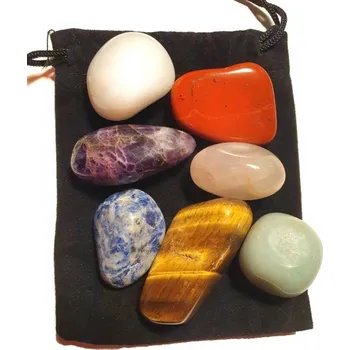 Sada velkých čakrových tromlovaných kamenů v sametovém pytlíčku