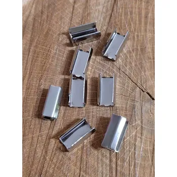 Kovová spojka na plochou šňůru šíře 8 mm