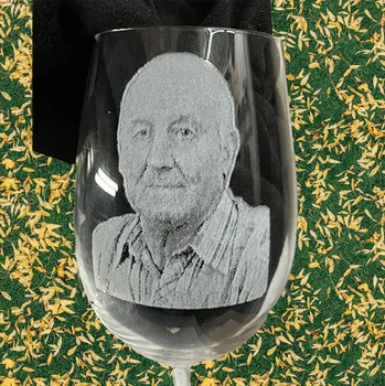 Sklenice JWD Vzpomínka na zesnulého, nevšední gravírované vzpomínky. Varianta: Sklenice - foto