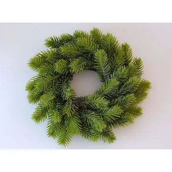 Věnec Věnec z jehličí nezdobený prům. 28 cm