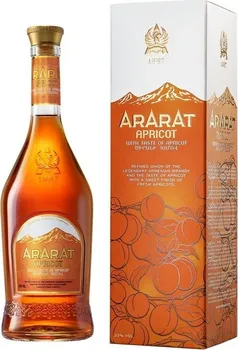 Brandy Ararat Apricot 35 % 0,7 l