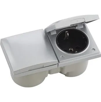 Elektrická zásuvka Berker Integro Flow dvojzásuvka, kryt chrom mat, zásuvka černá