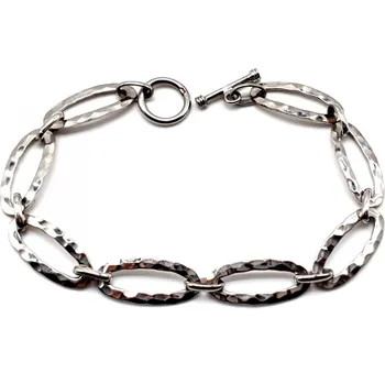 Náramek Stříbrný statement náramek s tepaným povrchem