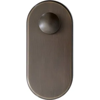 Věšák Nástěnný věšák &Tradition Hook SC46 bronzovaná mosaz