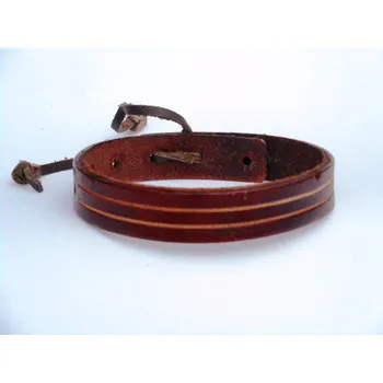 Náramek Kožený náramek č.2 Barva: Hnědá