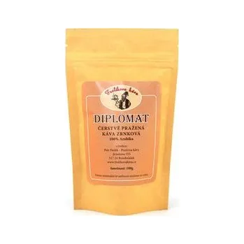 Frolíkova káva Diplomat 100g zrnková Jedná se 100% Arabiku ze Střední , jižní Ameriky a Asie.