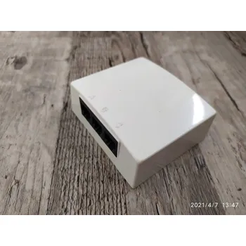 Elektrická zásuvka Telefonní zásuvka trojnásobná Tesla Stropkov TZU ABCa