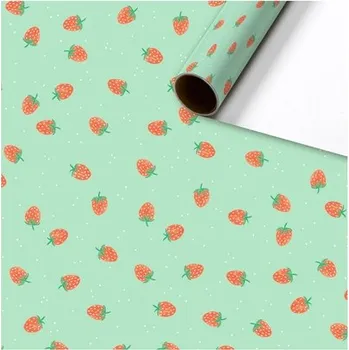 Balící papír Balicí papír mintový s jahůdkami