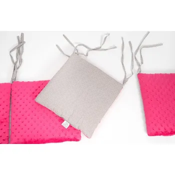 mantinel do postýlky Polštářkový mantinel do postýlky - minky - růžový - šedé puntíky