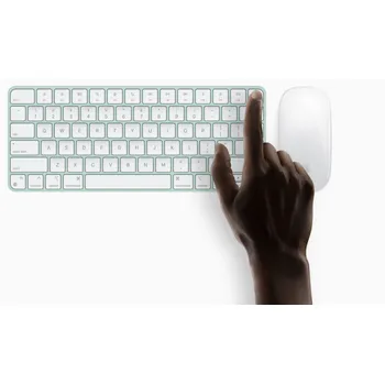 Magic Mouse a Magic Keyboard