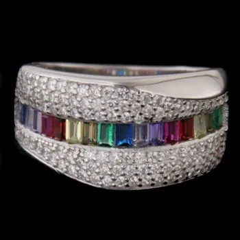 Prsten Stříbrný prsten s kamenem